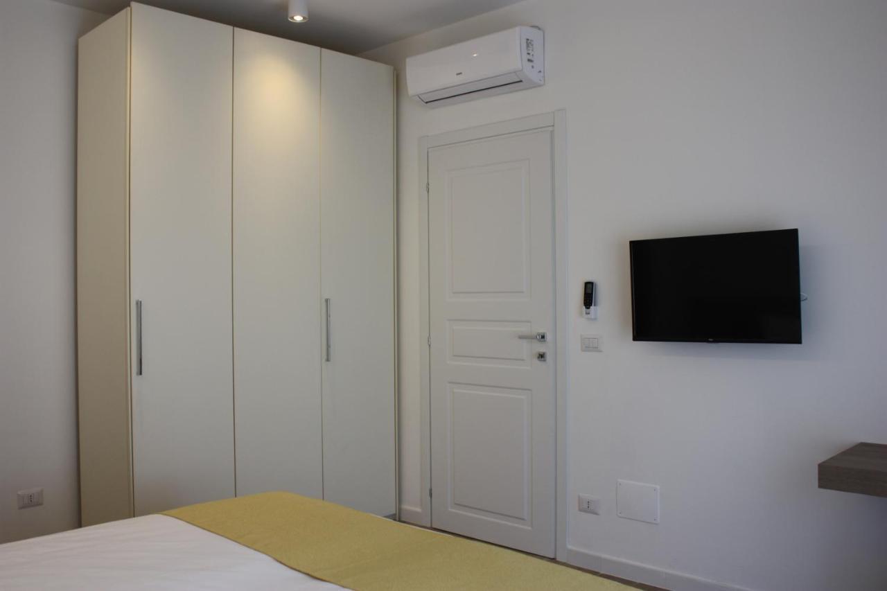 Strettomare-Business & Travel Apartment Reggio de Calabre Extérieur photo