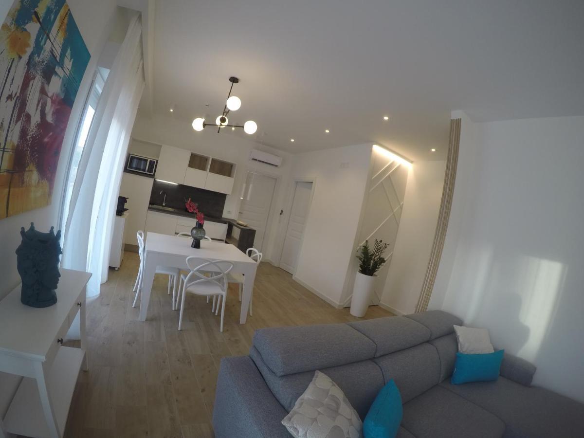 Strettomare-Business & Travel Apartment Reggio de Calabre Extérieur photo