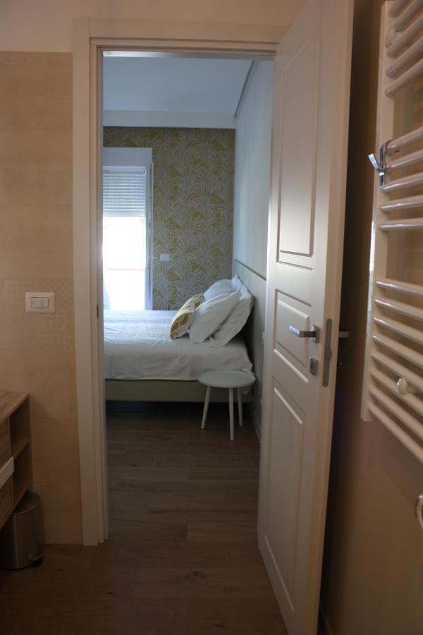 Strettomare-Business & Travel Apartment Reggio de Calabre Extérieur photo